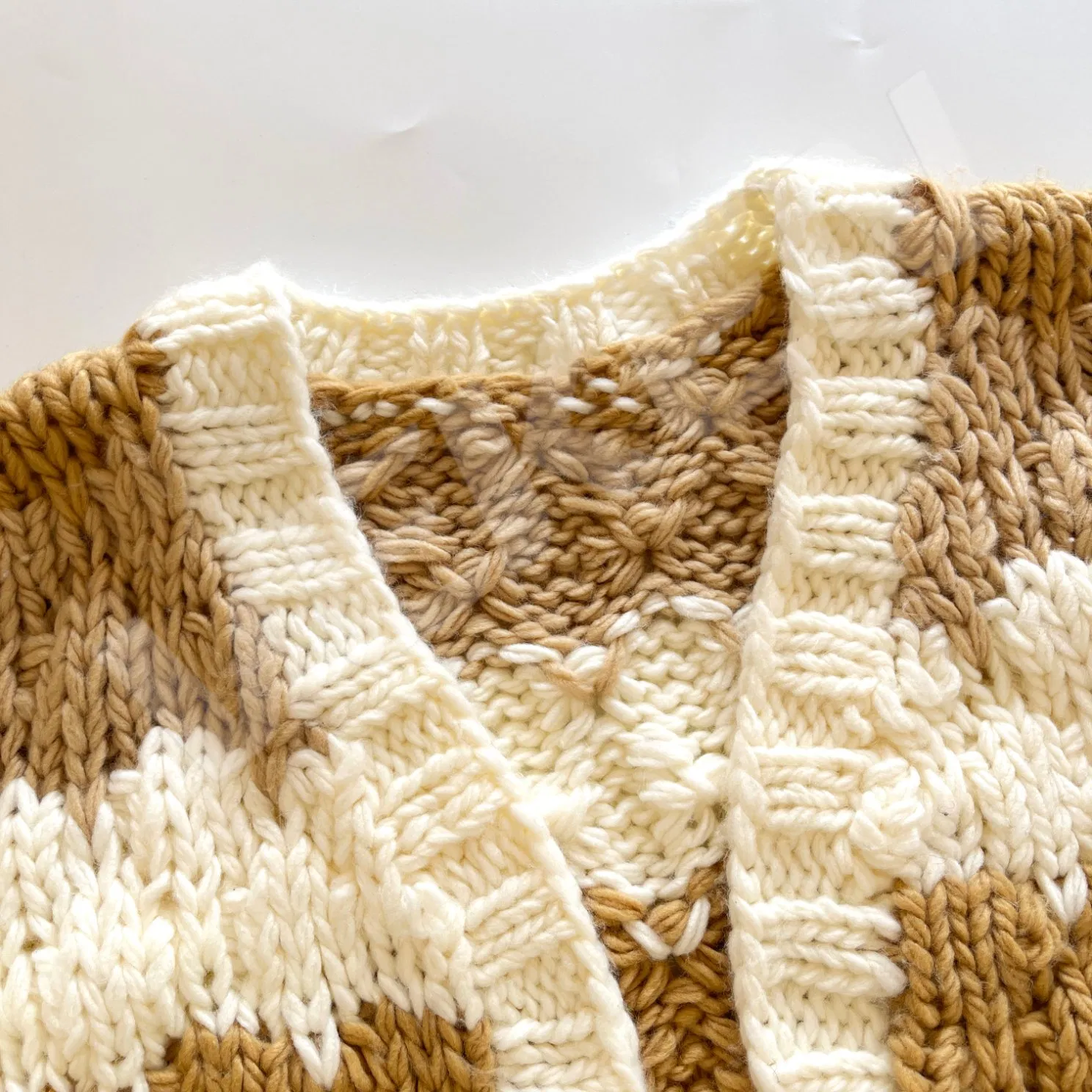 Hand Made 100% Acrylic Crochet Warm Softer Women Cardigan Sweater