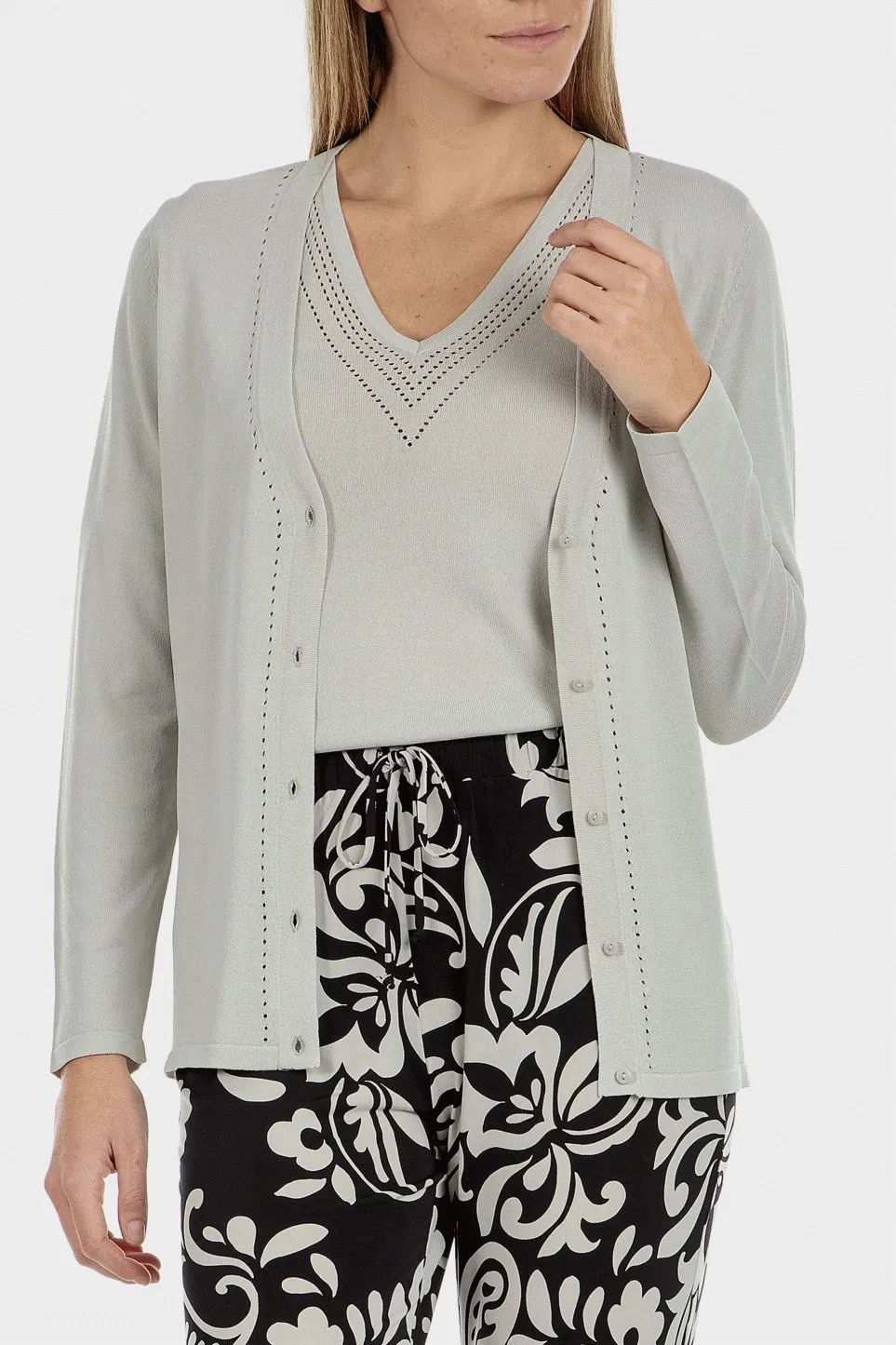 Women′s Pointelle Long Sleeve Button up Cardigan Sweater