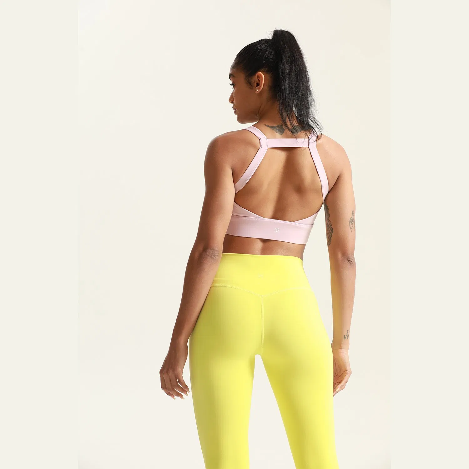 Custom Gym Wears Seamless Bonded Workout Tank Tops Activewear Women High Impact Running Sports Bra