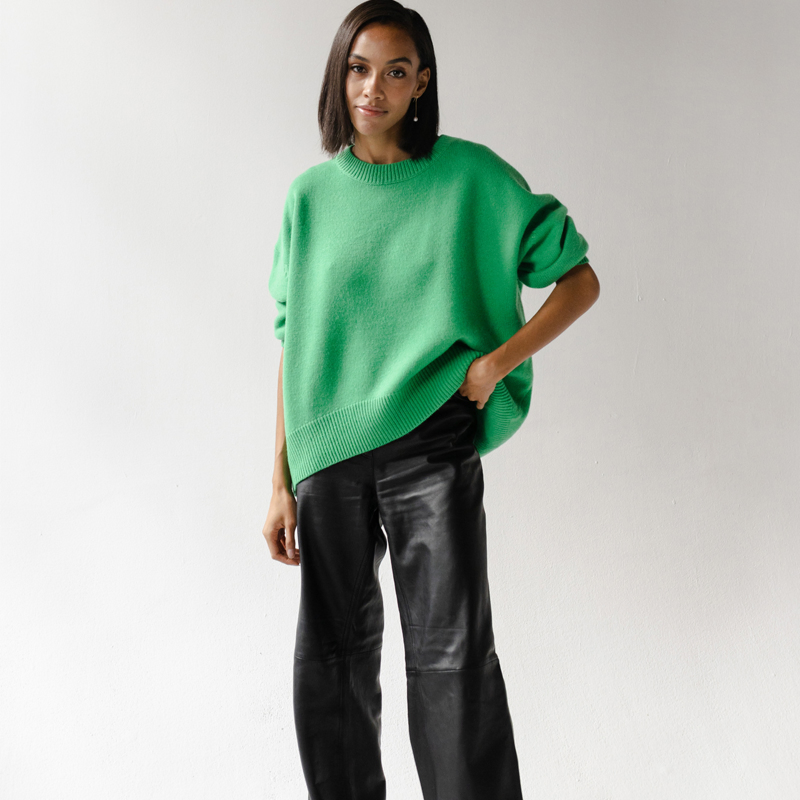 Wholesale Casual Women&prime;s Pure Color Round Neck Viscose Sweater, Round Neck Loose - Style Viscose Sweater for Ladies