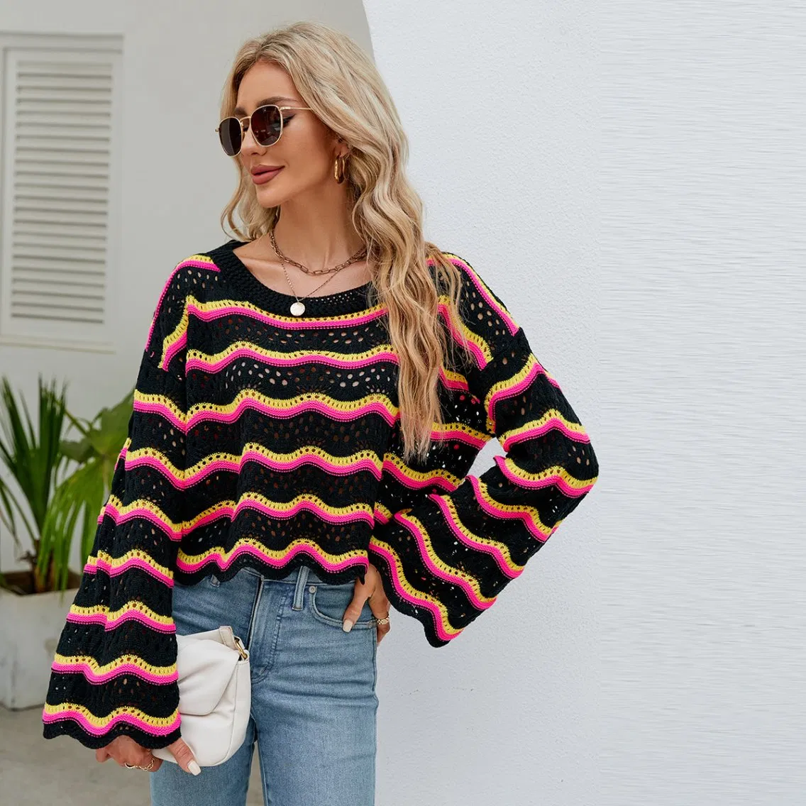 Ladies Fashion Sweater with Wave Design Women Knitting Hallow out Pullover