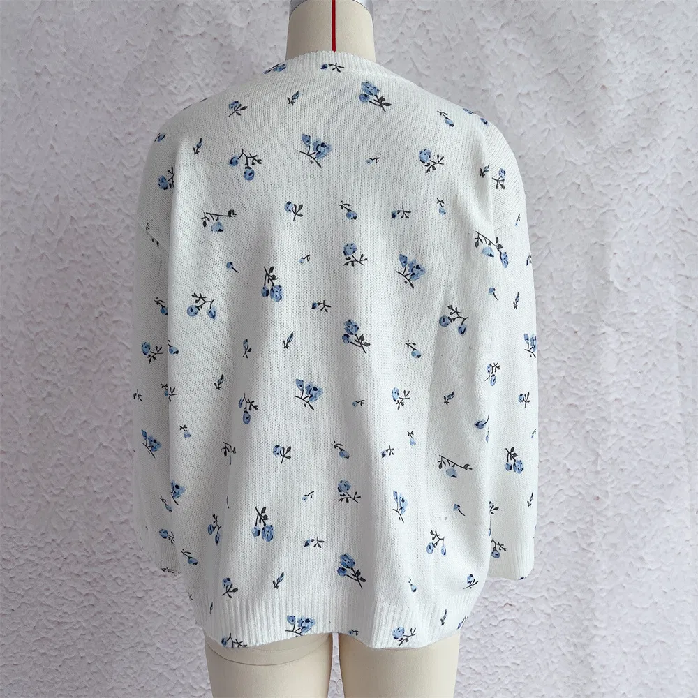 New Fashion Sweater Lady Round Neck Knit Sweater