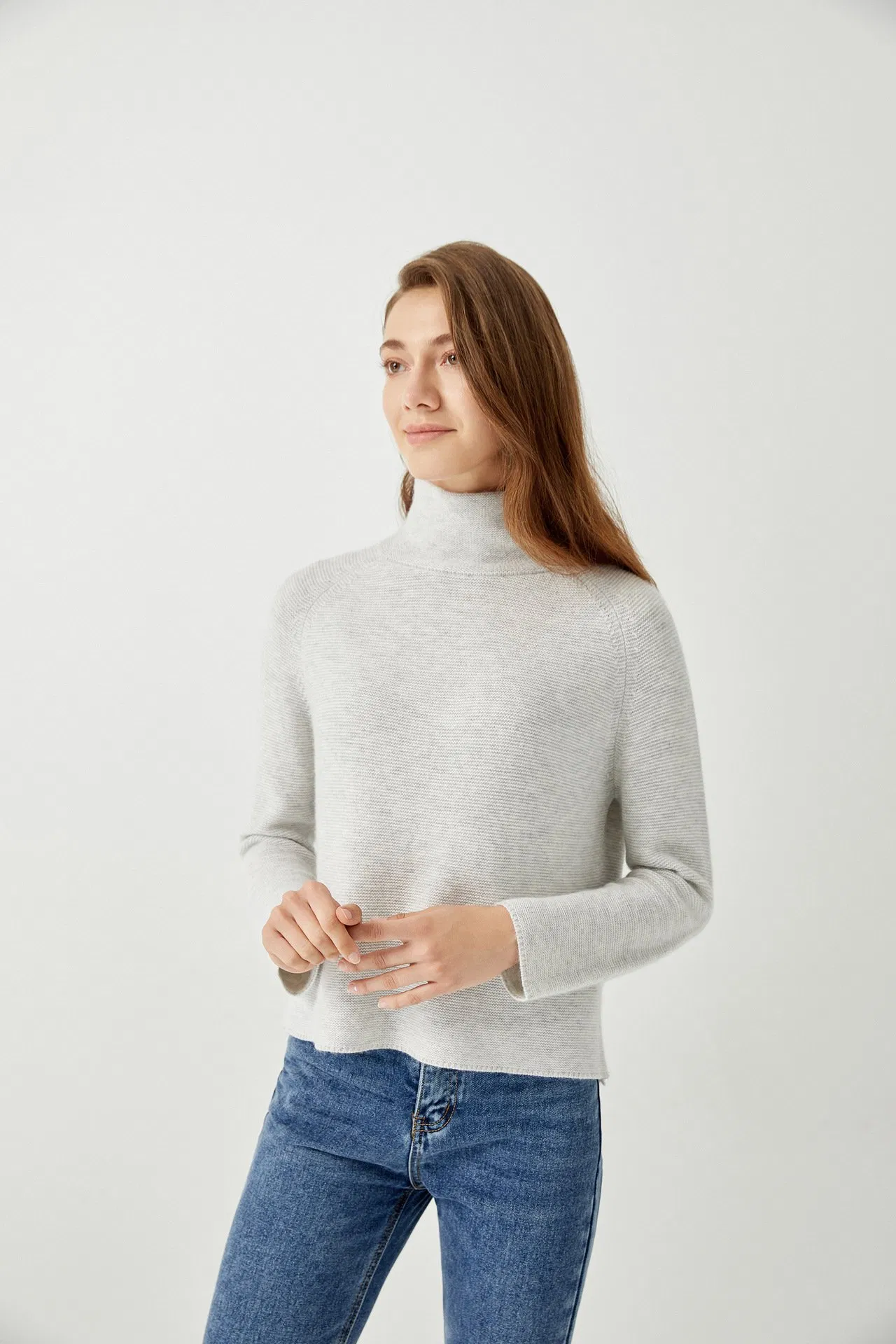 OEM Custom Cashmere Long Sleeve Turtleneck Winter Short Women Pullover Sweater