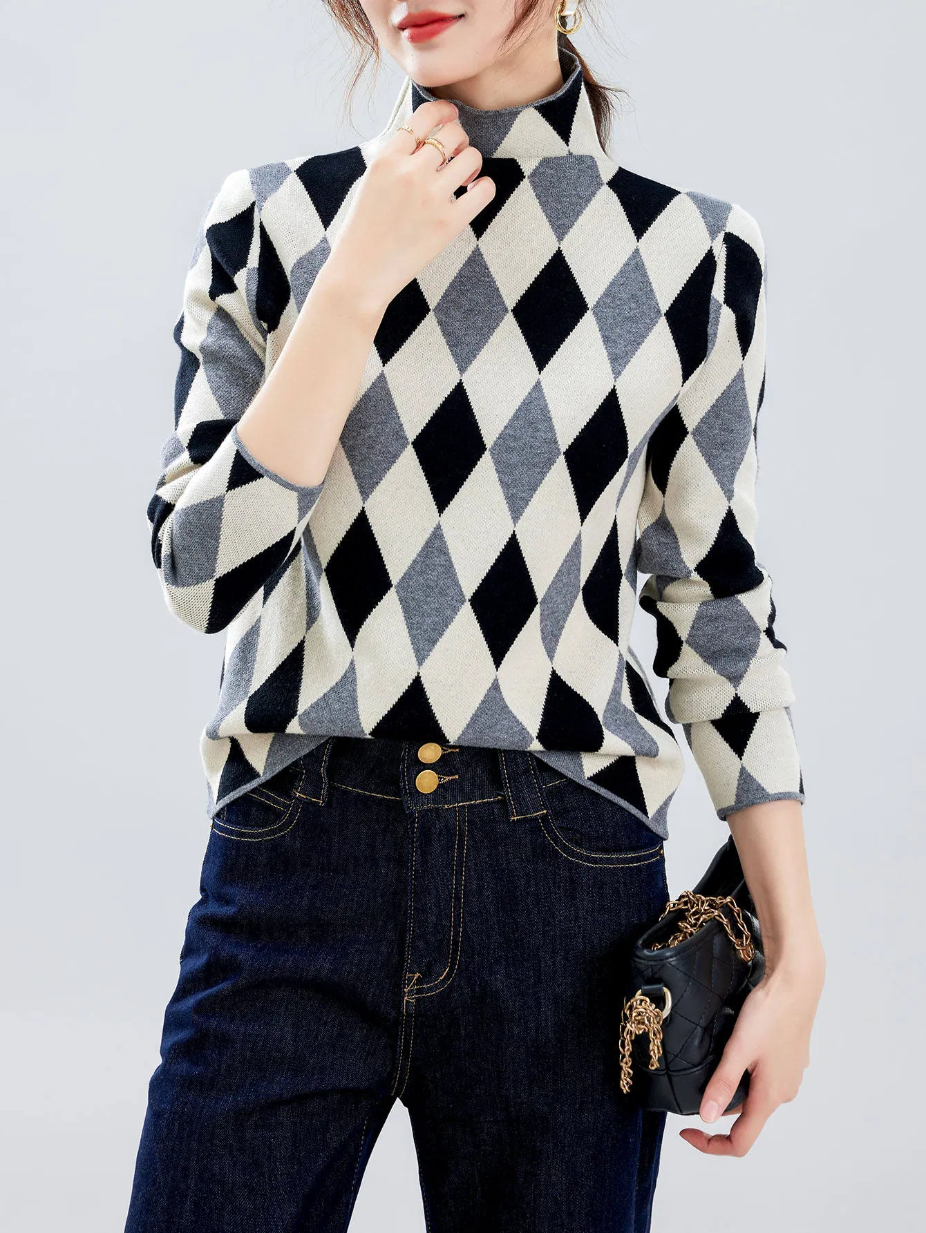 Retro Soft Knit Sweater for Fall and Winter Style