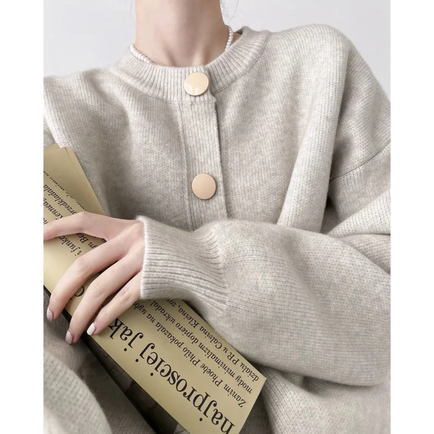 Custom Women Sweater Knitting Cardigans Spring Autumn Short Style Knit Coat Ladies Long Sleeve V Neck Button Casual Female Top Cardigan