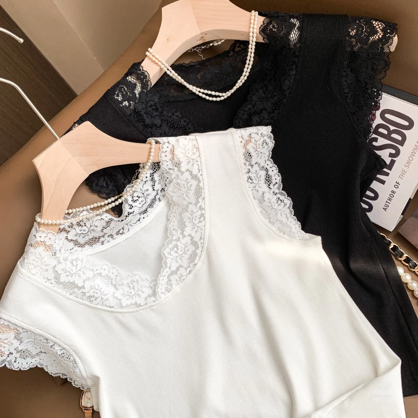 Lace Sleeveless Knit Cami Top: Women&prime;s Stretchy Slim Fit Base Shirt