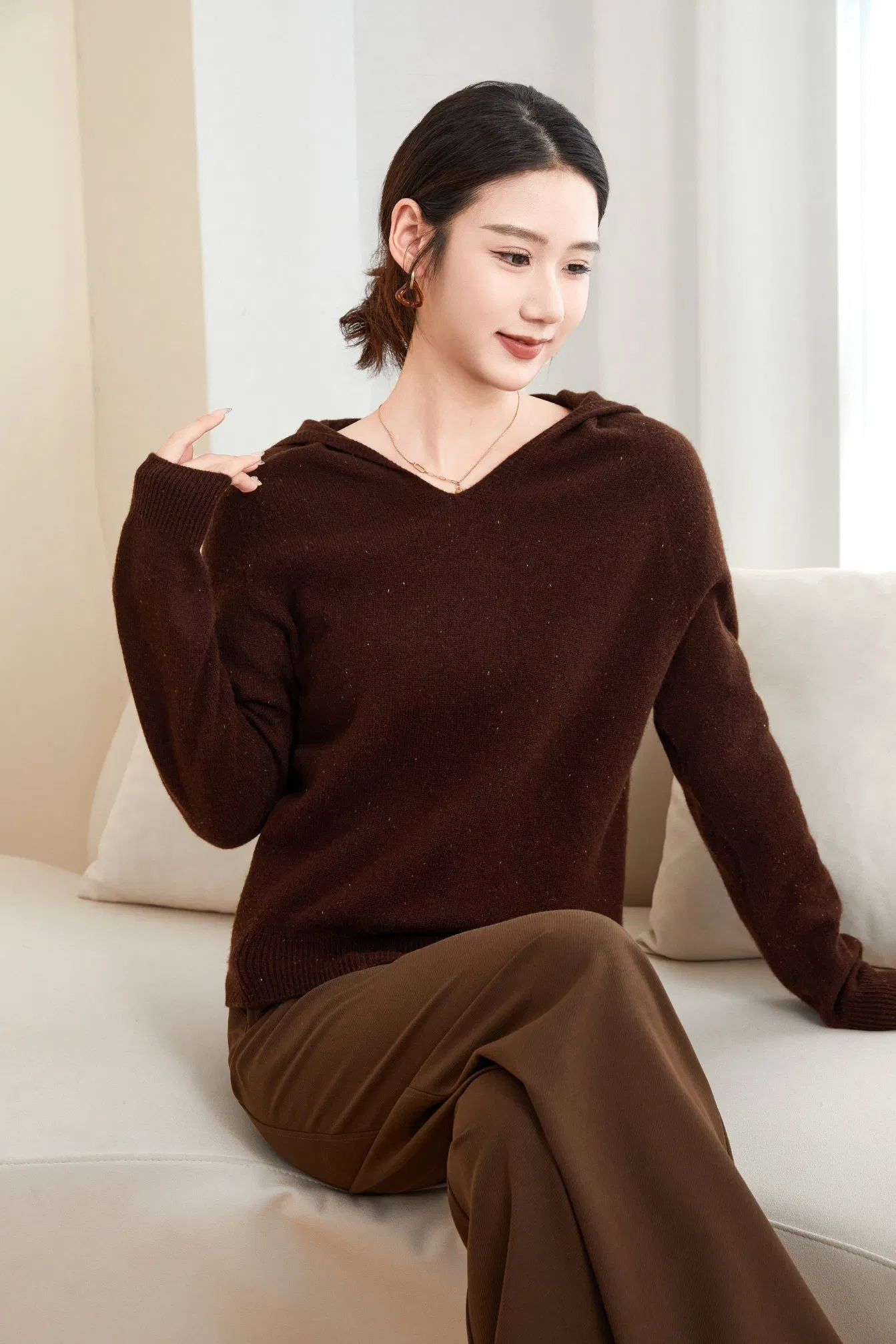 Women′s One-Piece Wool Hoodie: Autumn and Winter Oversized Casual Pullover