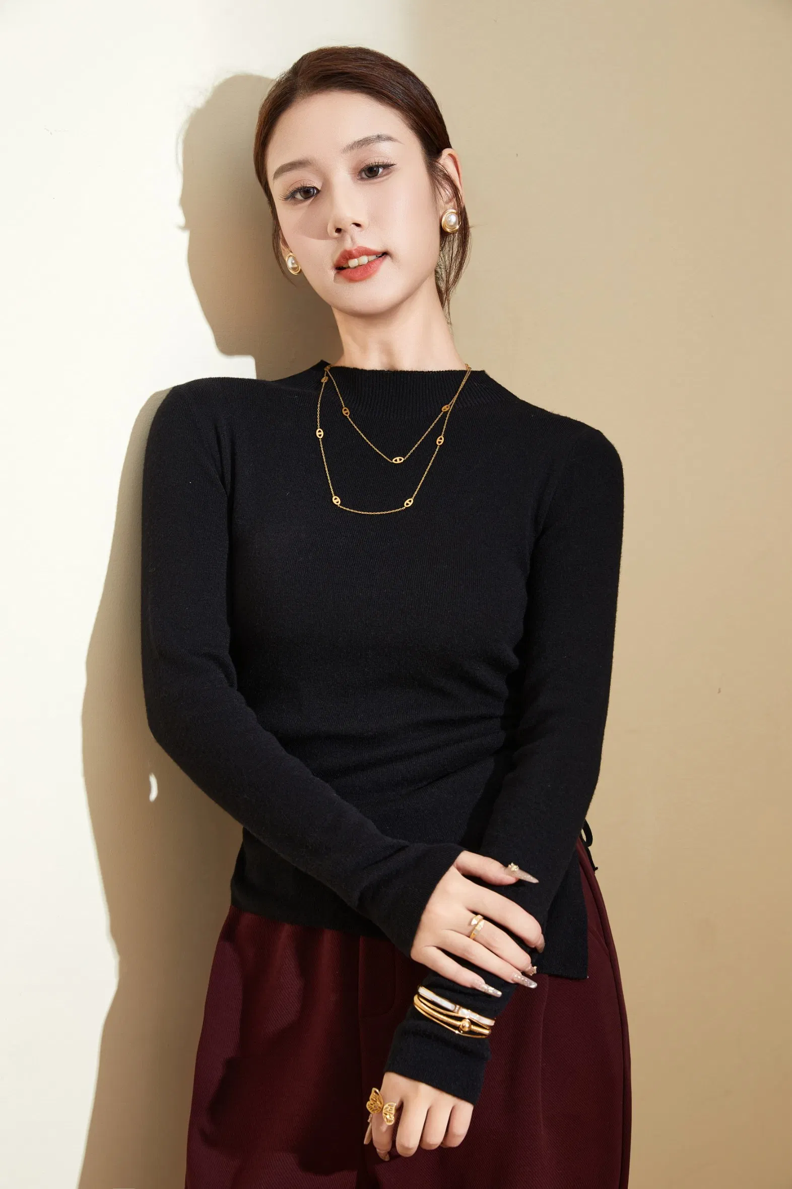 Luxury Women′s Side Drawstring Design 100% Wool Pullover Sweater