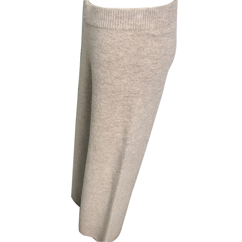 Fashion Design Cashmere Wool Knitting Pants with Side Pockets.