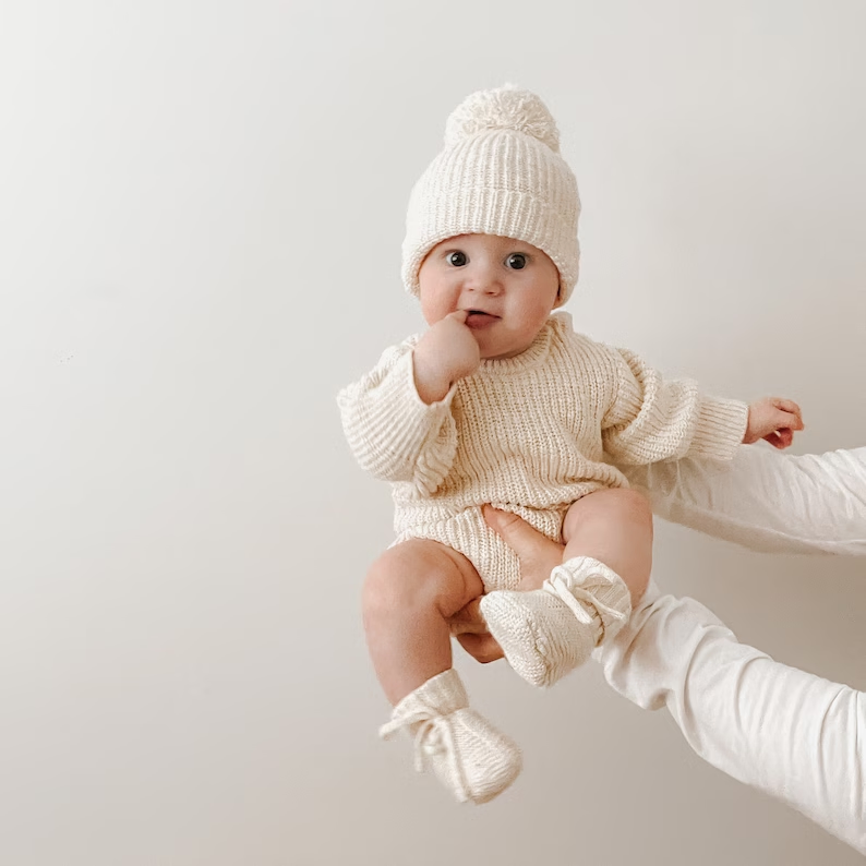 Winter Warm Beanie Custom Logo Knit Beanie Hats Warm Knitted Cuffed Winter Hat with POM POM for Kids Baby