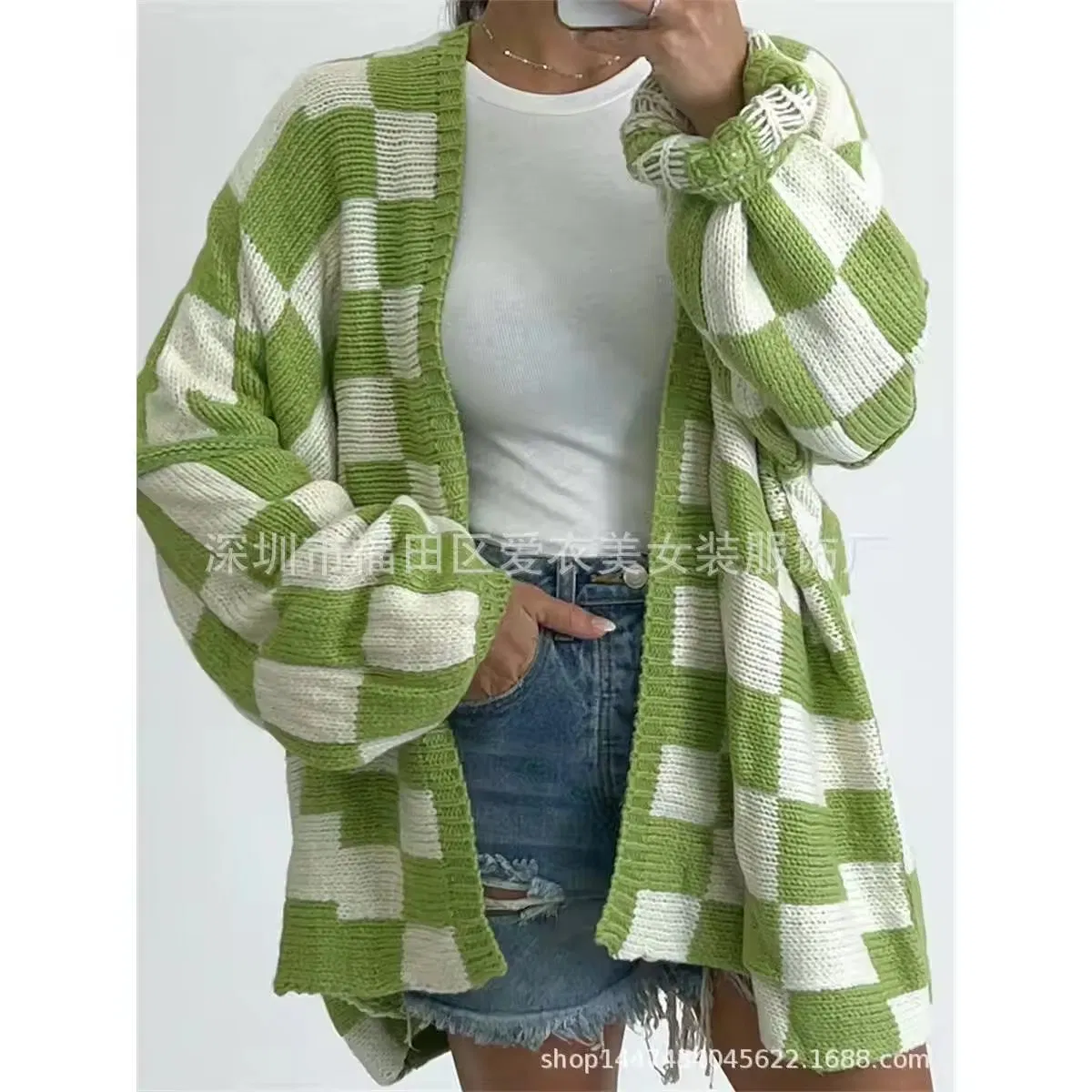 Fashion Plaid Stitch Women&prime;s Coat Sweater