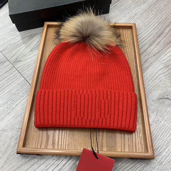 Wholesale 2024 Newest Embroidery Baseball Cap Bucker Hat Trucker Hat Knitted Winter Caps Beanie Hats