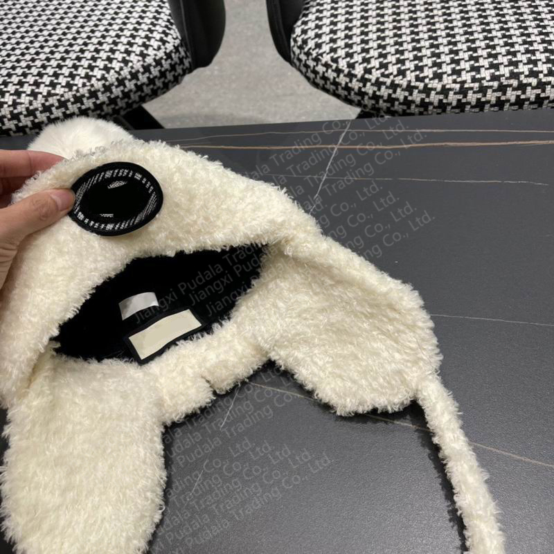 Winter New Luxury Branded 1 1 Baseball Cap Men Women Luxury Trucker Hat Designer Embroidered Women&#39;s Beanie Hat