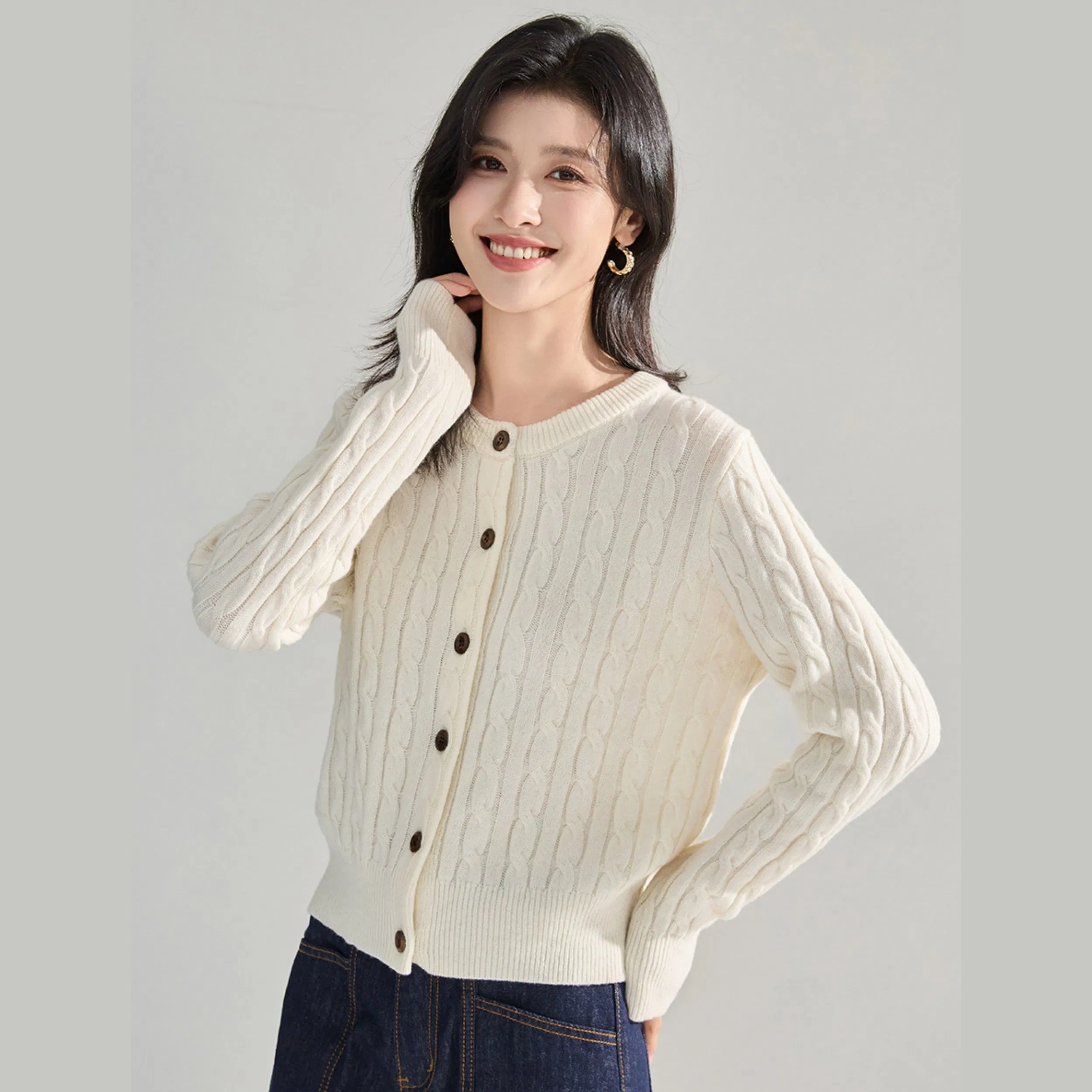 25 Autumn New Knit Loose Fashion Women&prime;s Cardigan - Cable Stitch Cropped Top