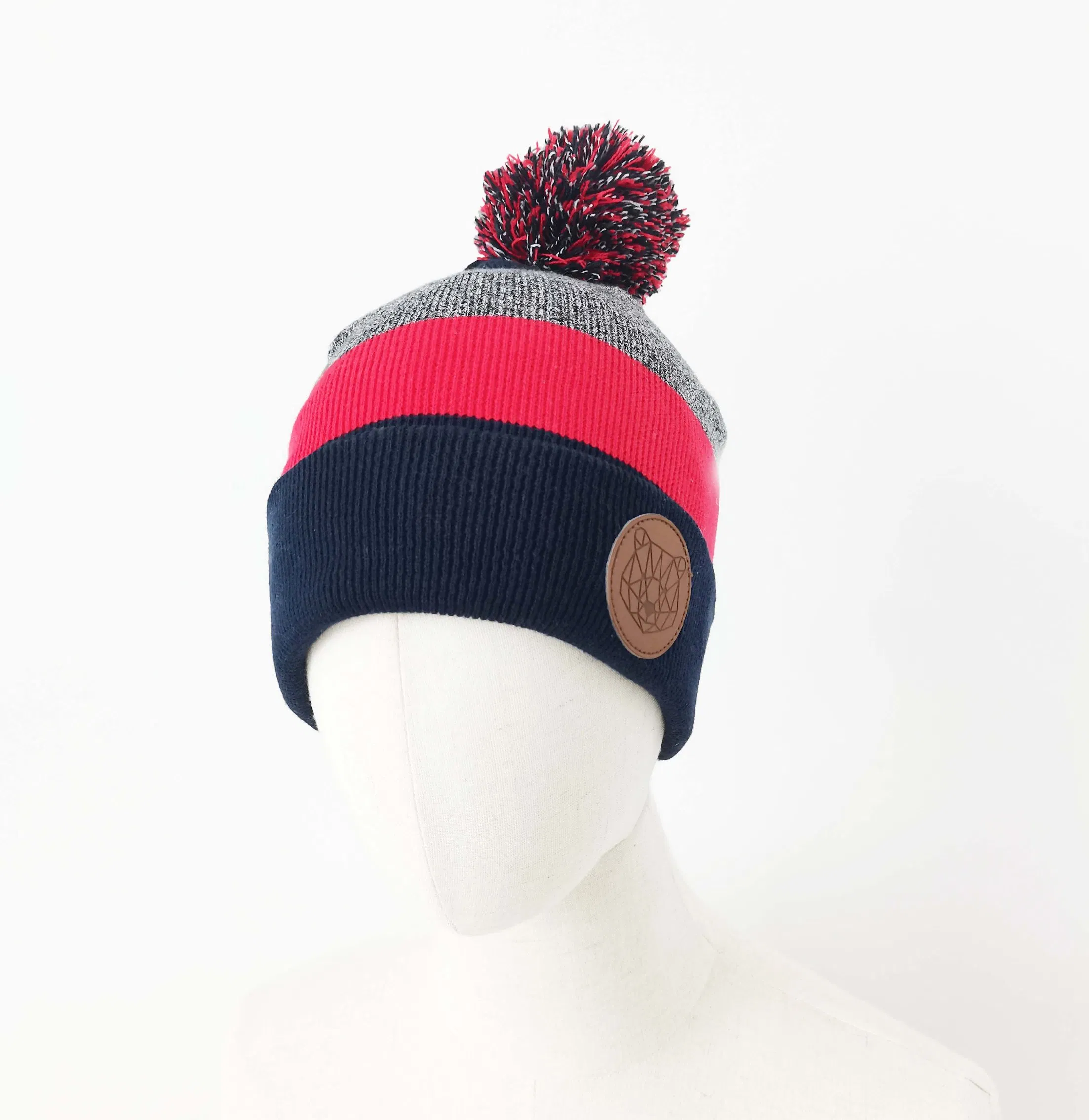 Fashion Constrast Color Customized PU-Patch Stretch Soft Pompom Knitted Hat