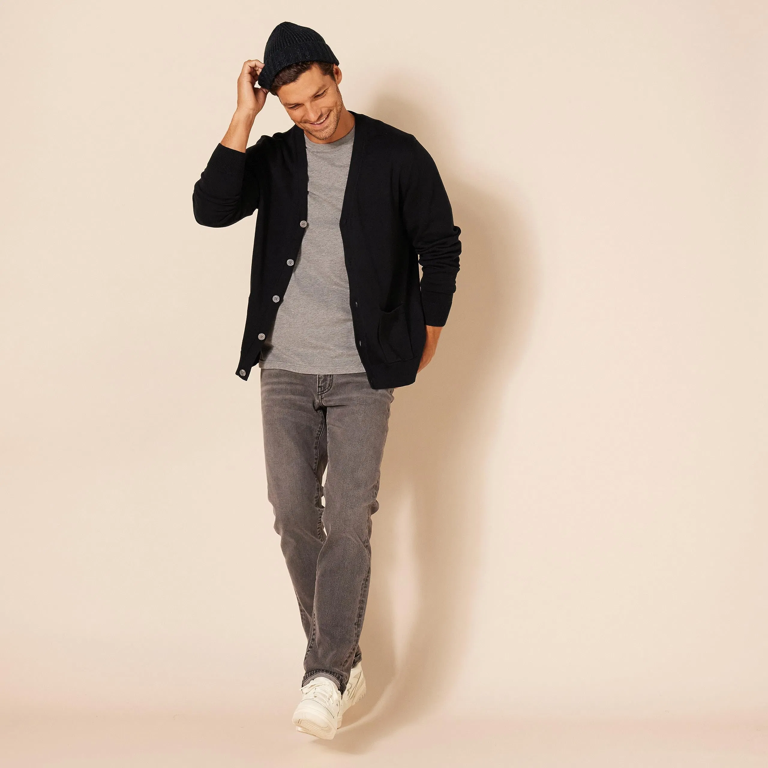 Clothing Factory Customized Men&prime;s Cotton Cardigan Sweaters with Embroidery Logo