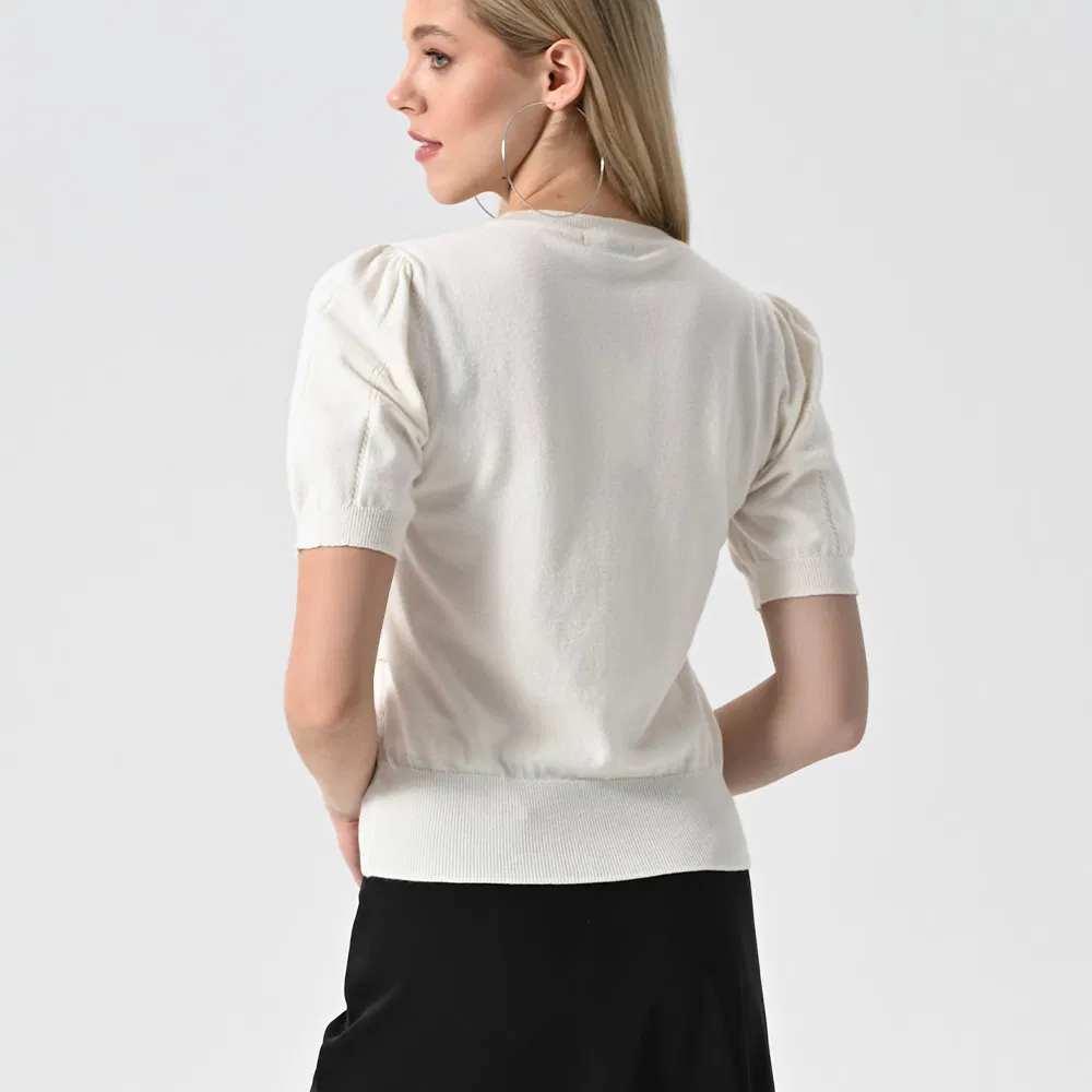 Casual Short Sleeve Crew Neck Beading Design Knitted Womens Sweaters Lady Elegant Oversized White Pearls Knitted Womens Sweaters