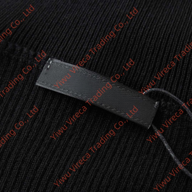 Popular Versatile Luxury Fashion Elegant Gift Leisure Light High-End Unique 5AAA Replica Advanced Suitable Designer Men′s Pullover Sweater