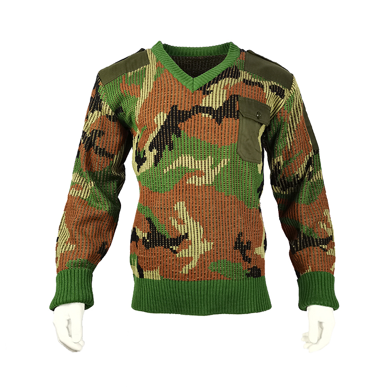 Men′s Sweaters Anti-Shrink Tactical Style Woodland Camo Long Sleeve Wool Acrylic Soft Thermal Knitted Sweater V-Neck Commando Sweater