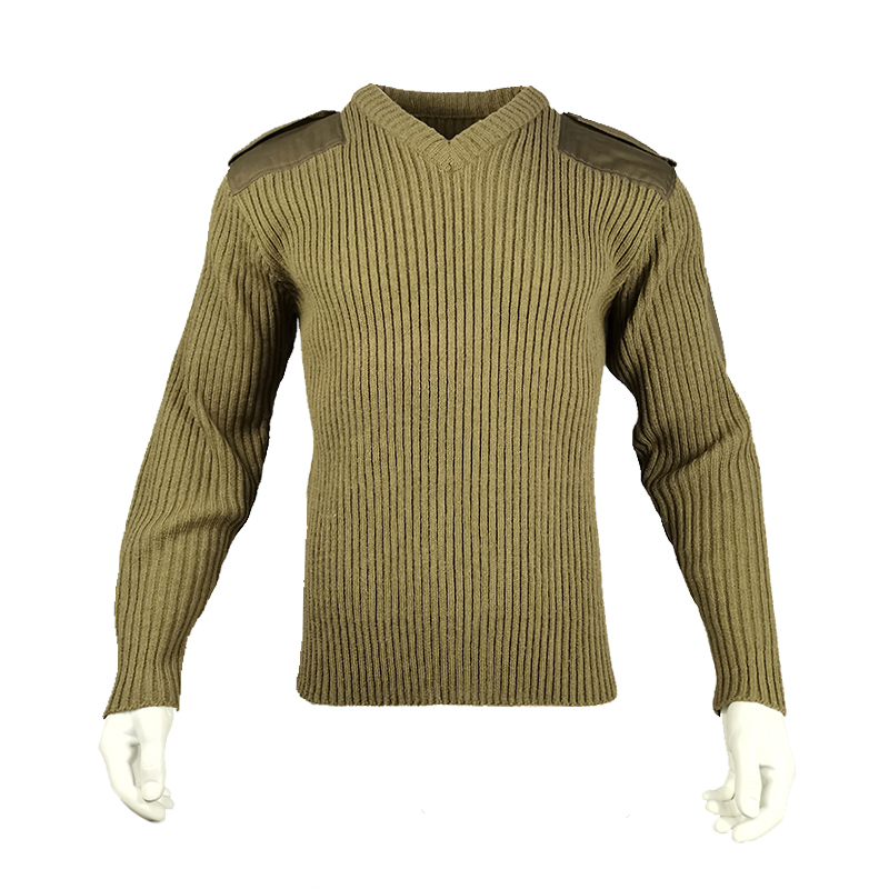 2023 Yuemai New Design High Customize Outdoor Men&prime;s V-Neck Warm Wool Tactical Pullover Sweater