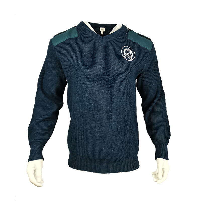 2023 Yuemai New Design High Customize Outdoor Men&prime;s V-Neck Warm Wool Tactical Pullover Sweater