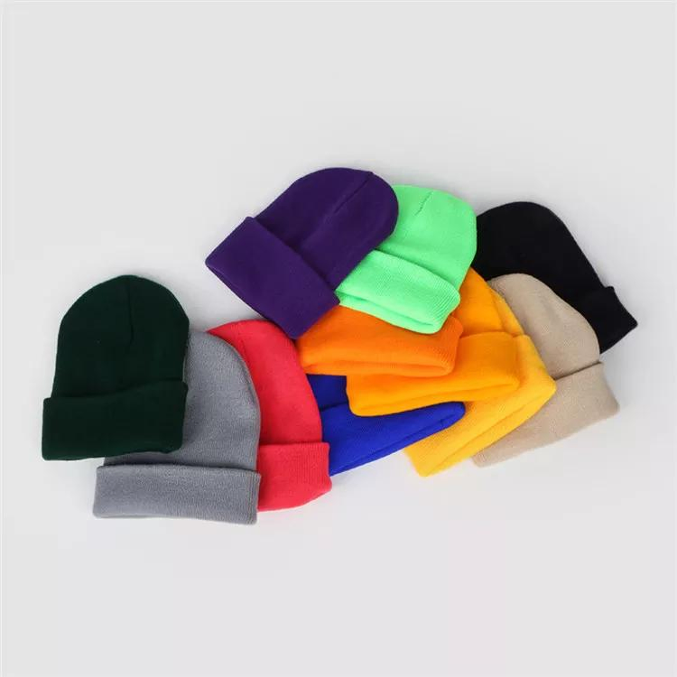 Customized Embroidery Logo Solid Color Winter Hat Warm Knitting Custom Knitted Beanie