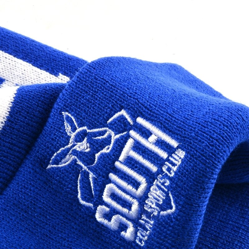 Custom Recycle Acrylic Bobble Sport Soccer Football Knit Pompom Jacquard Hat Beanie