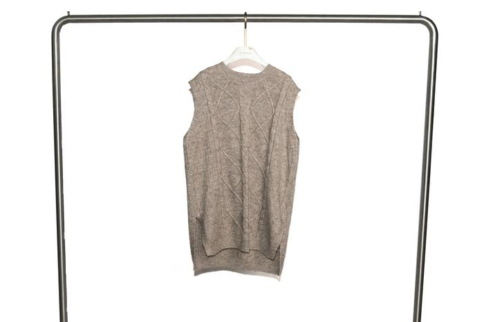 Lady Cloth Blouse Sweater Pink or Blue Color Women&prime;s Cardigan Sweater