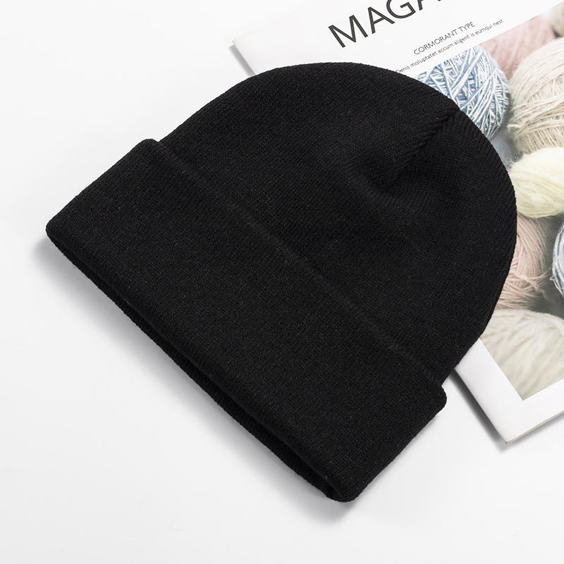 Custom Fashionable Embroidery Logo Solid Color Warm Winter Beanie Knit Hat