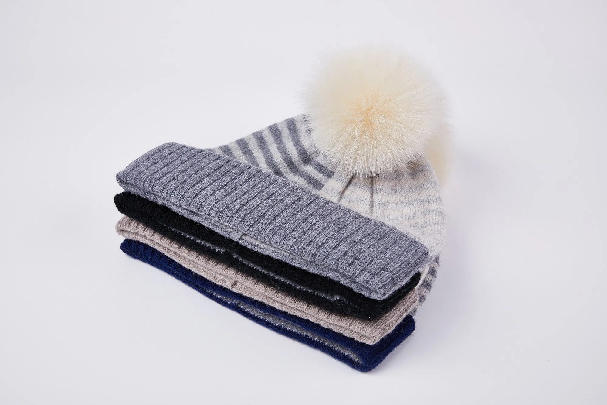 Wholesale Popular Stylish Striped Knit Bobble Hat