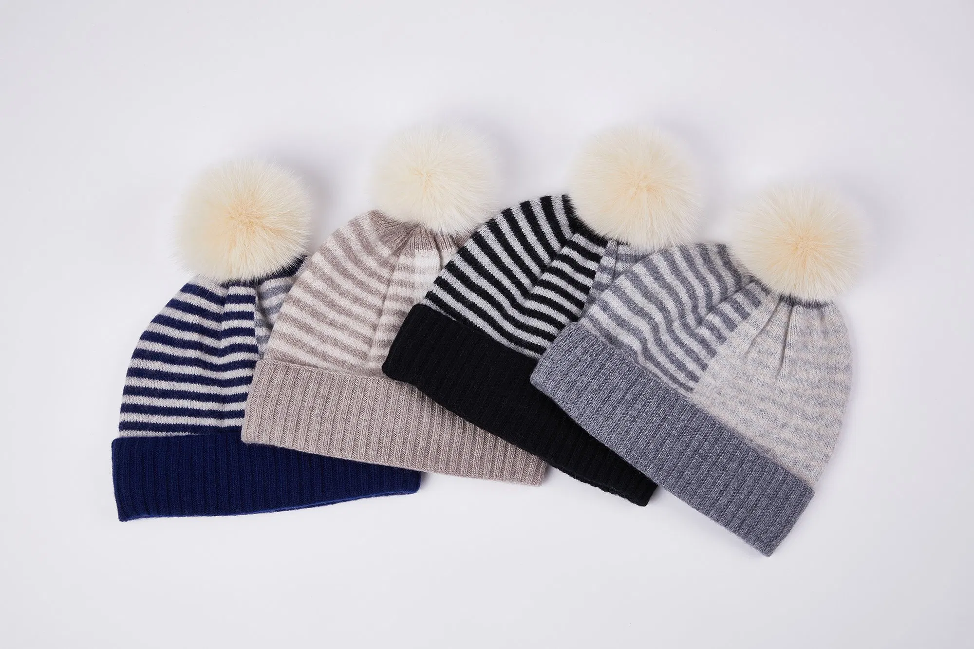 Wholesale Popular Stylish Striped Knit Bobble Hat