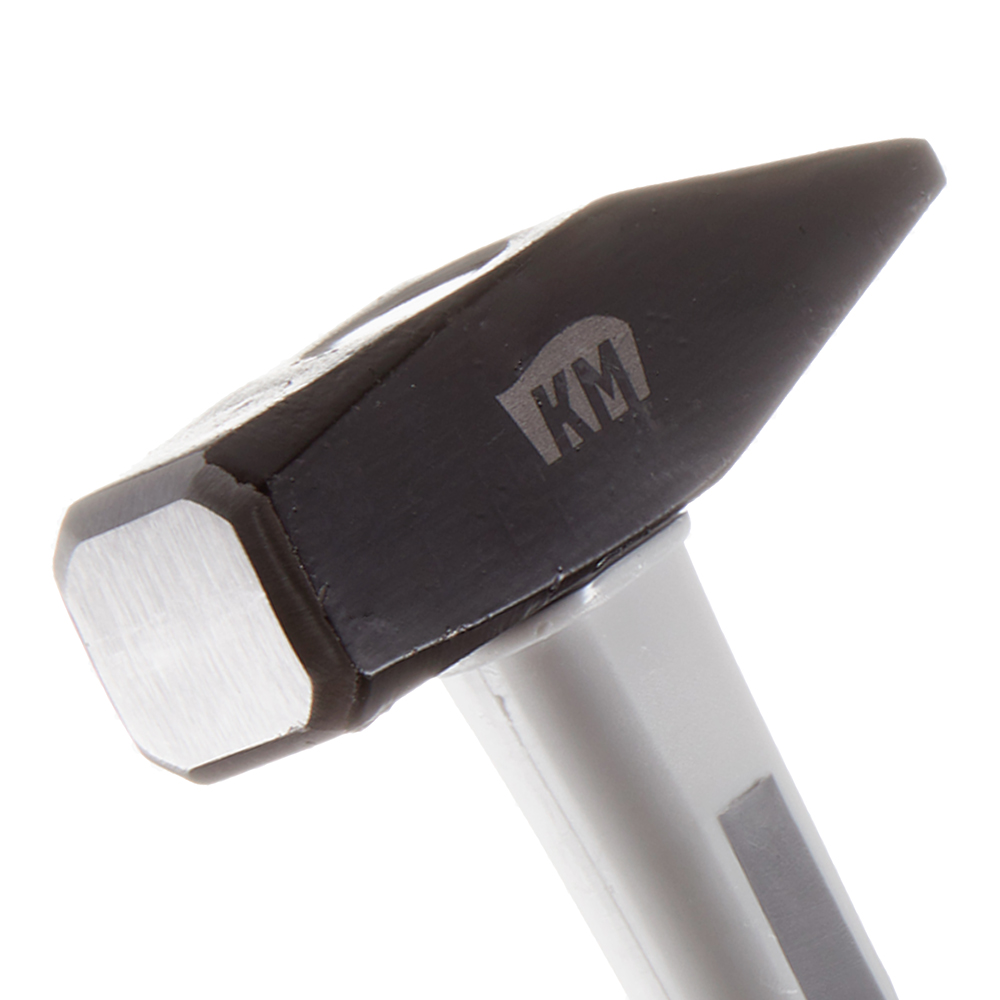 Молоток слесарный КМ 800 г фибергласовая ручка