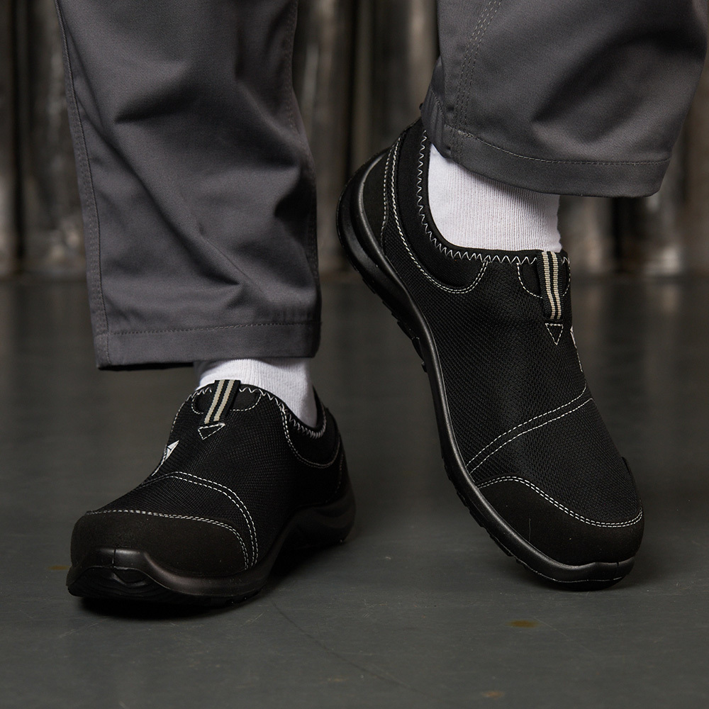 Полуботинки рабочие хлопок/полиэстер с защитным подноском и стелькой размер 44 черные Delta Plus Miami (MIAMISPNO44)