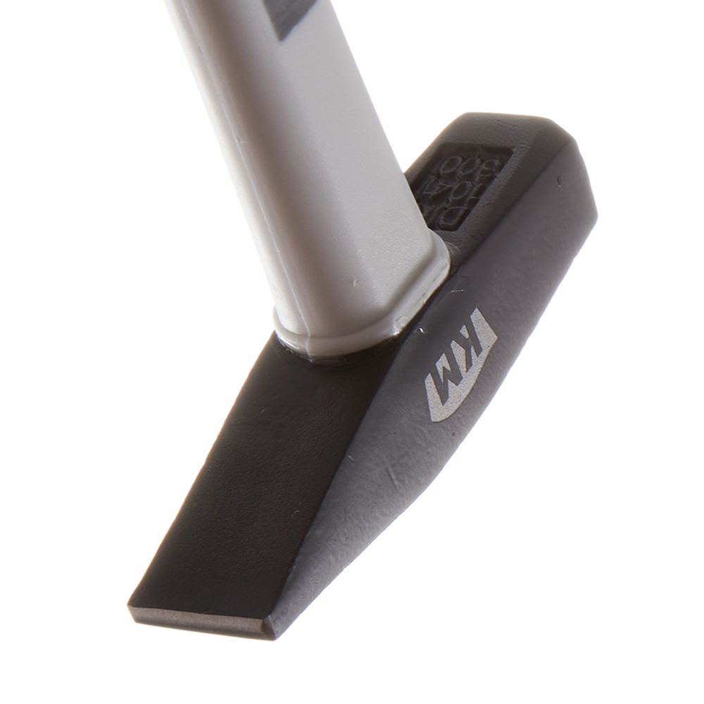 Молоток слесарный КМ 300 г фибергласовая ручка