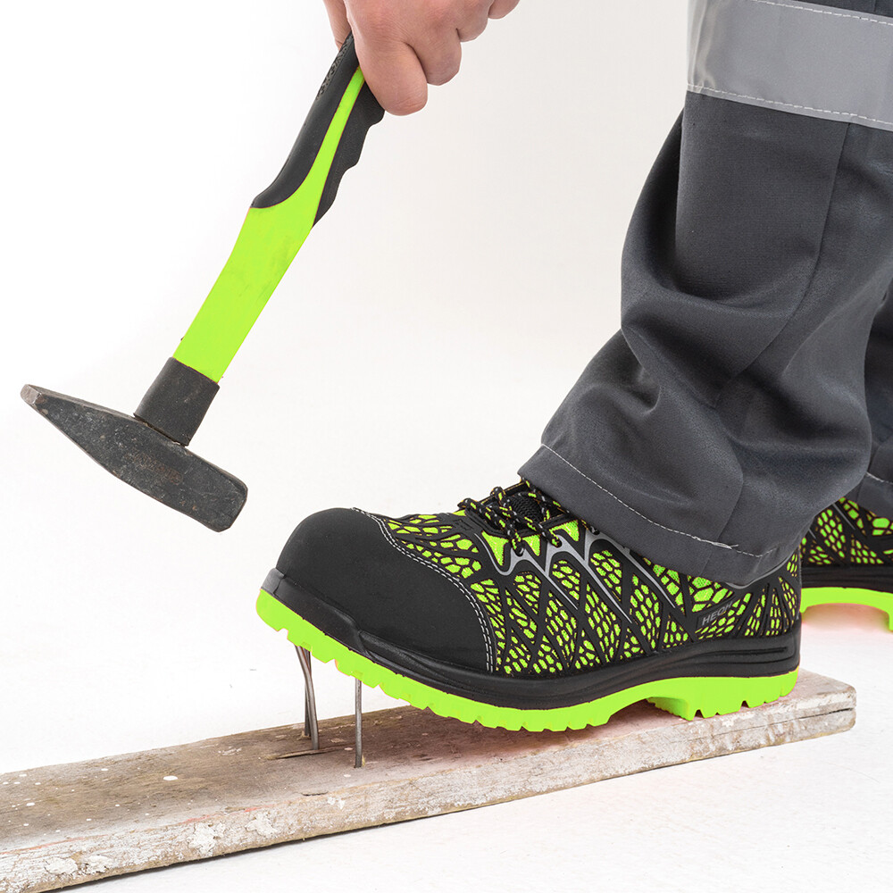 Полуботинки рабочие текстильные со светоотражающими элементами размер 44 зеленые Мистраль Неон (130168)