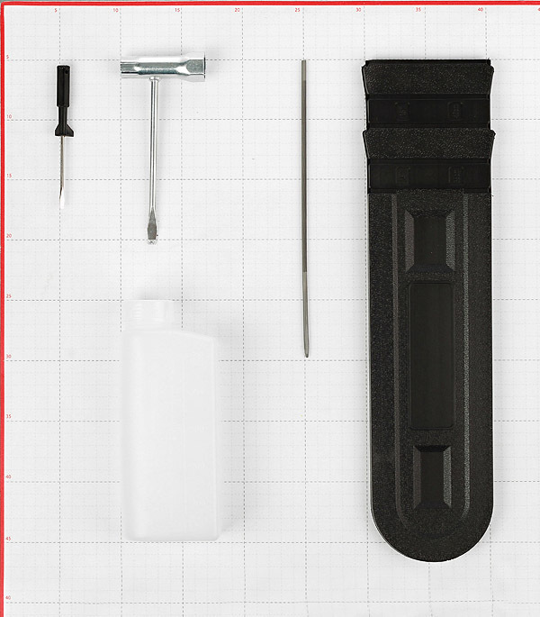 Бензопила Champion 241 2,45 л.с. 16" шаг 3/8" паз 1,3 мм 56 звеньев