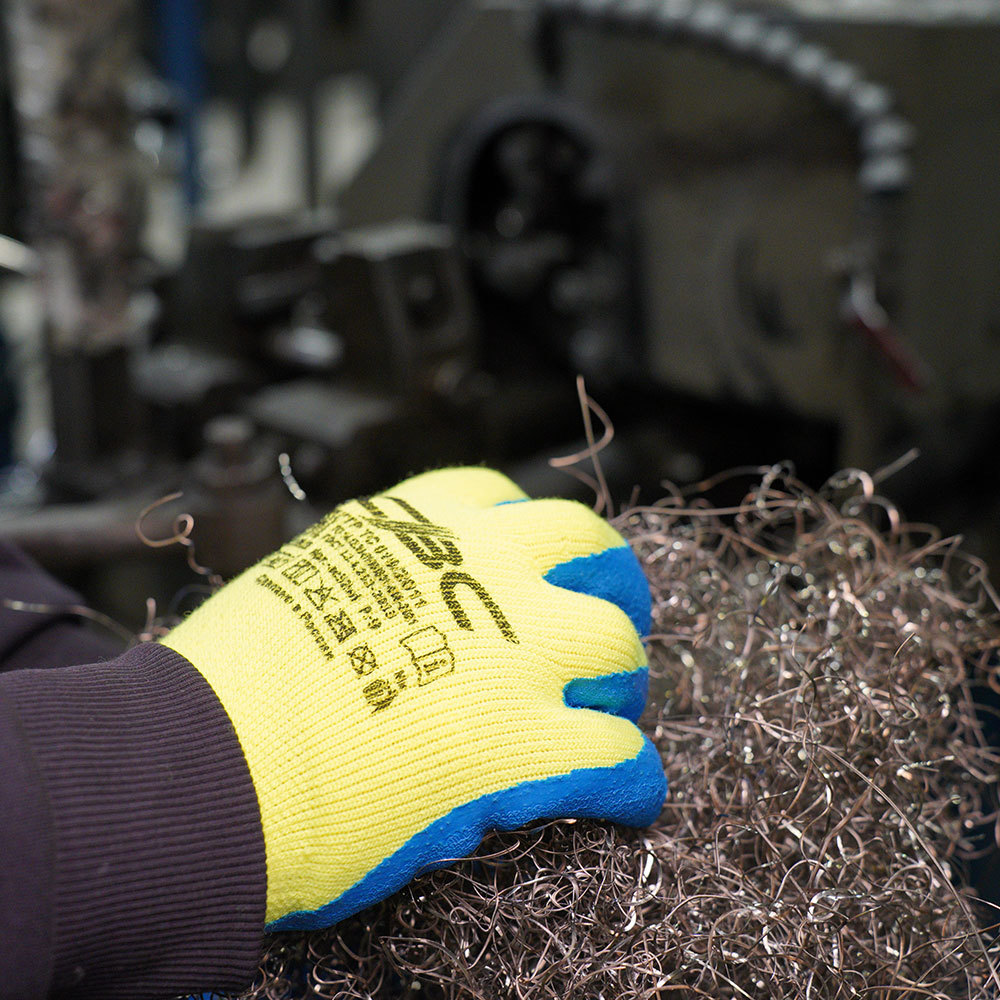 Перчатки акриловые с латексным обливом утепленные СВС Рубифрост Рельеф 9 (L)