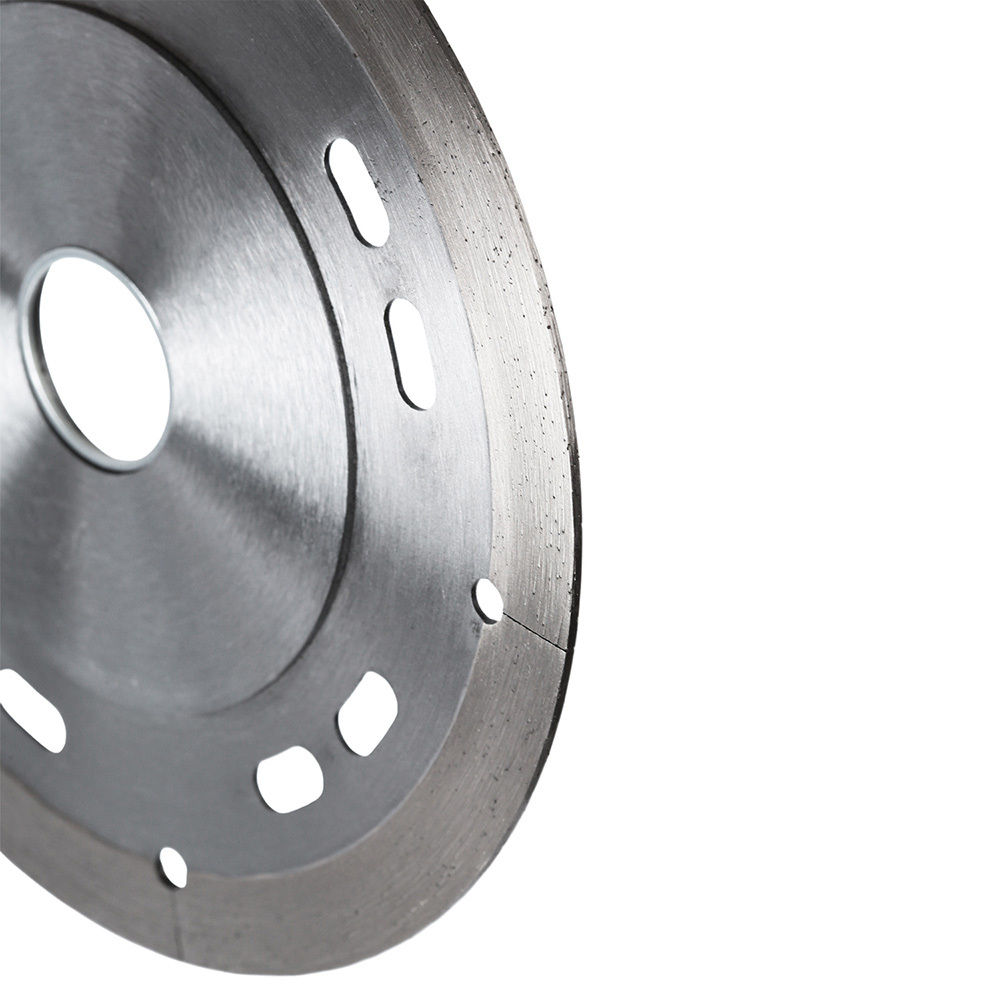 Диск алмазный по керамограниту Rage Furious 125x22,2x1,2 мм сегментный мокрый рез (605126)