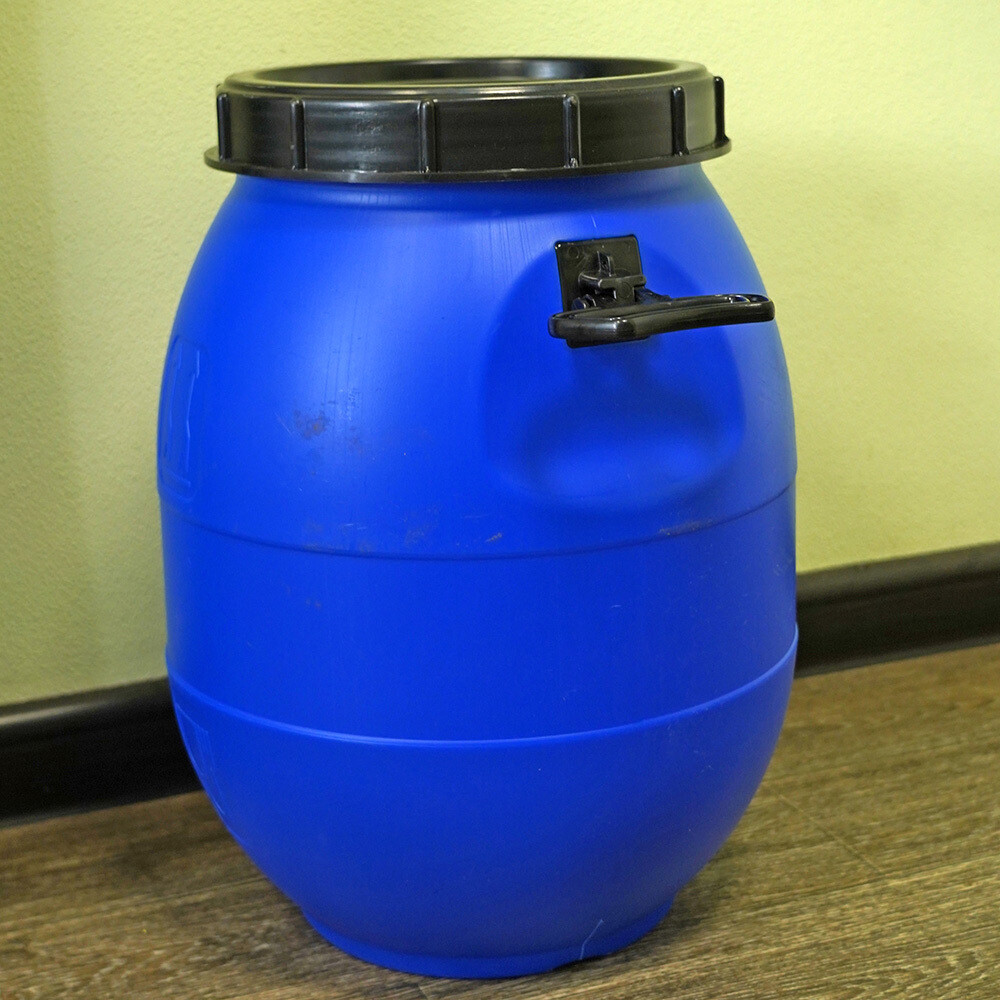Бочка 40 л пластиковая