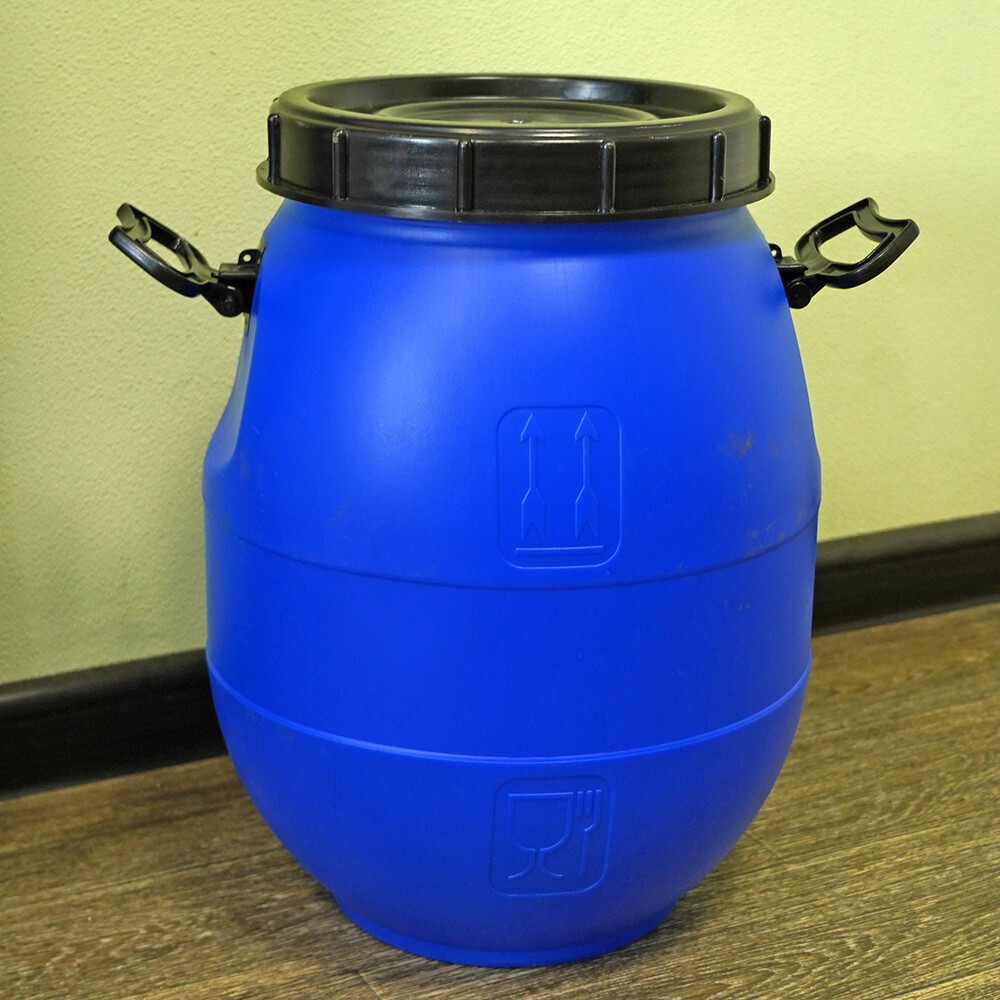 Бочка 40 л пластиковая