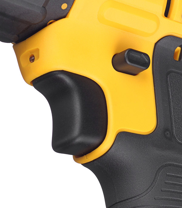 Дрель-шуруповерт ударная аккумуляторная DeWalt DCD776S2 18 В 1,5 Ач
